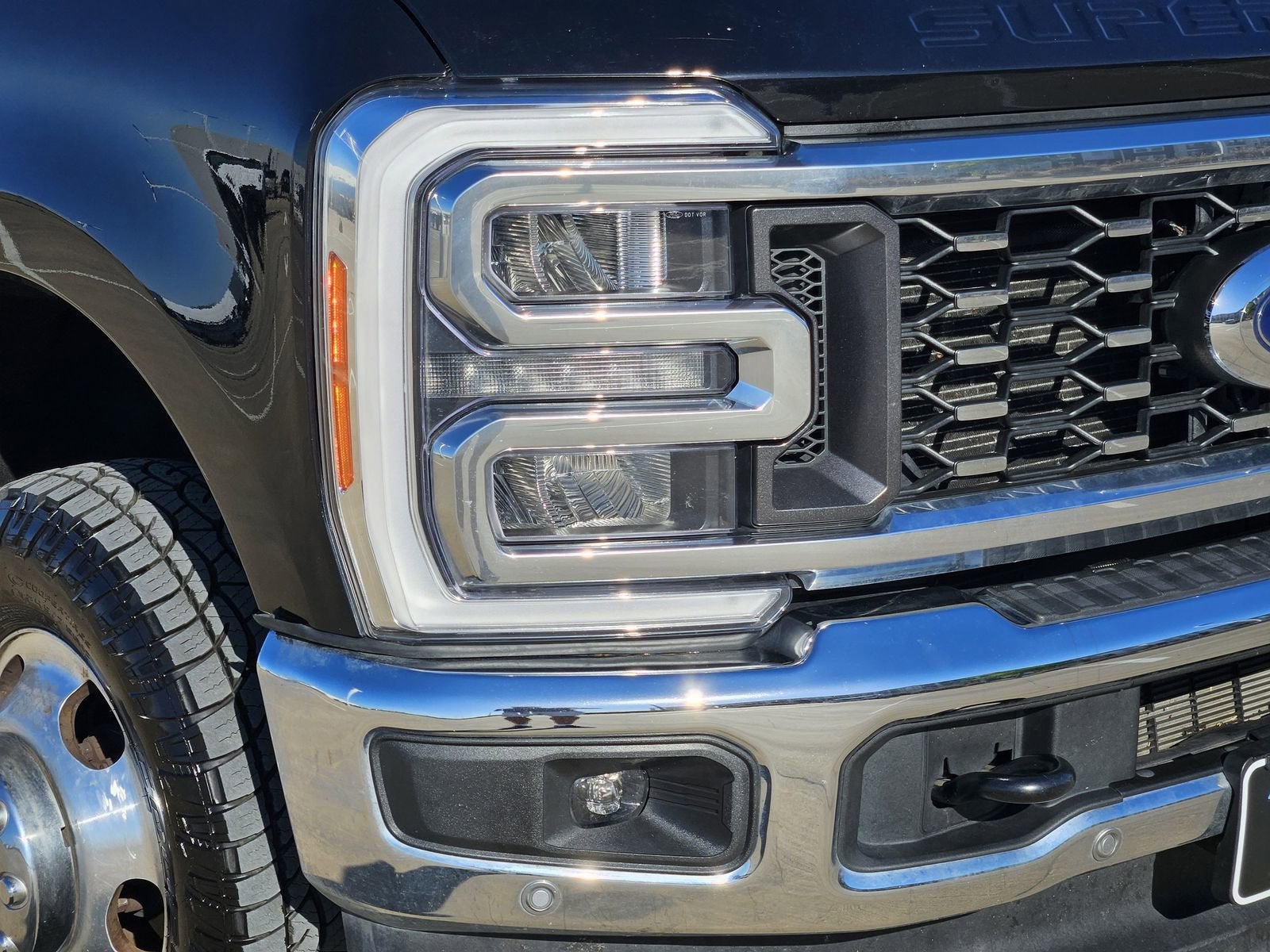 2023 Ford F-350 LARIAT