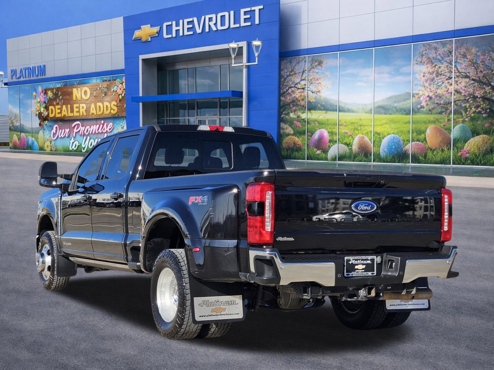 2023 Ford F-350 LARIAT