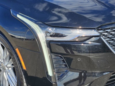 2022 Cadillac CT4 Premium Luxury