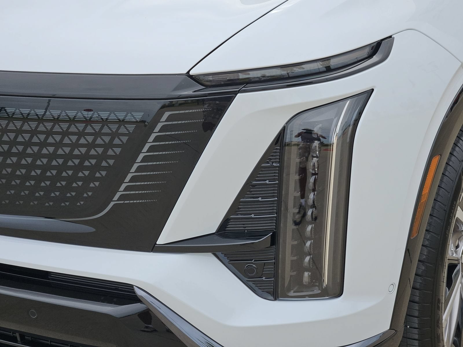 2027 Cadillac VISTIQ Sport