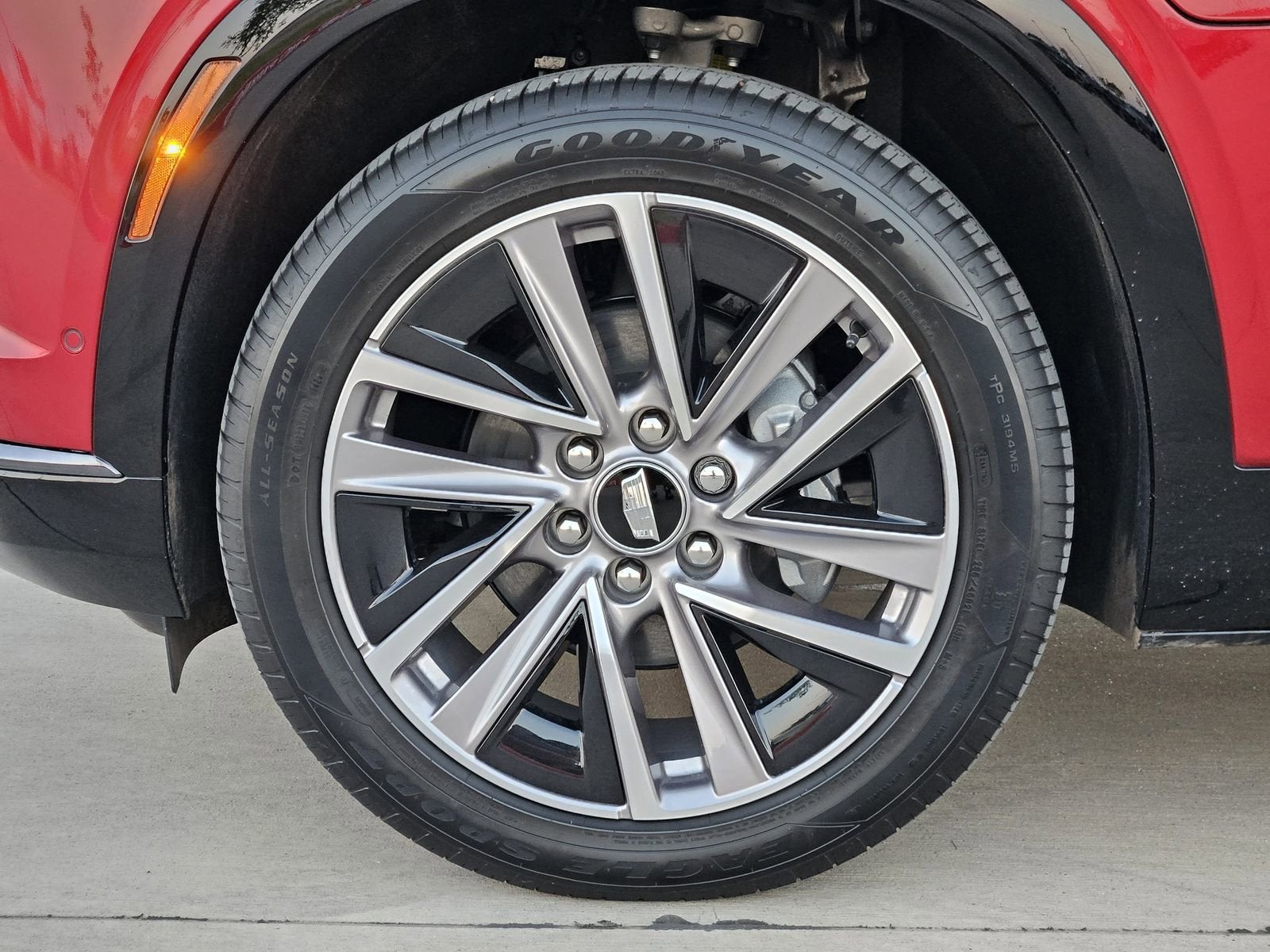 2026 Cadillac VISTIQ Sport