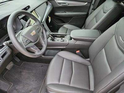 2026 Cadillac XT5 Luxury