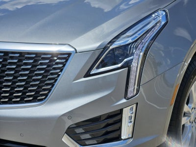 2026 Cadillac XT5 Luxury