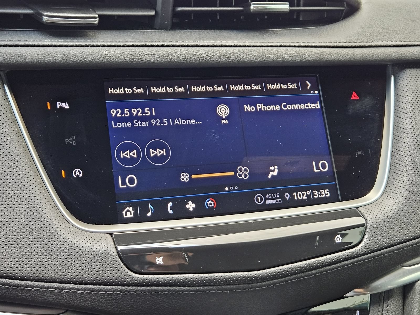 2026 Cadillac XT5 Luxury