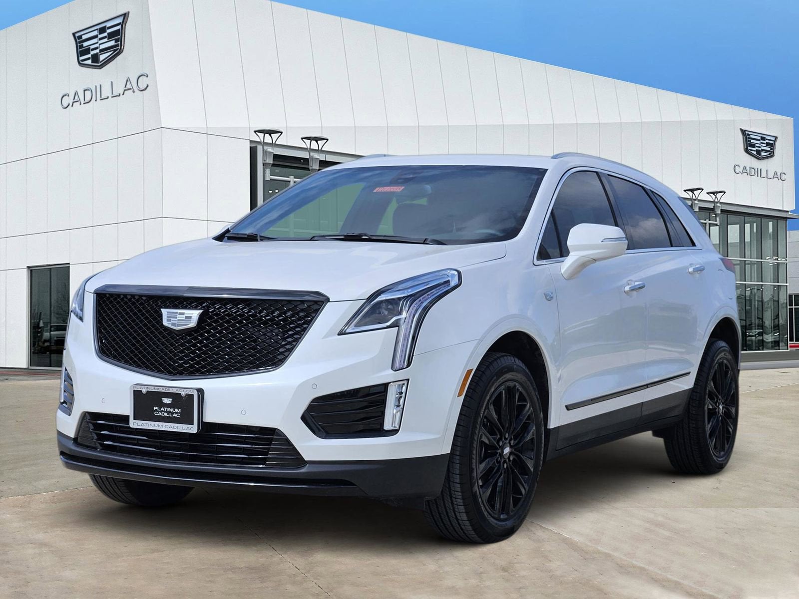 2026 Cadillac XT5 Luxury