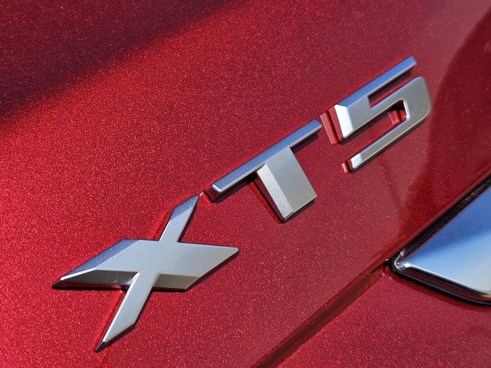 2026 Cadillac XT5 Premium Luxury