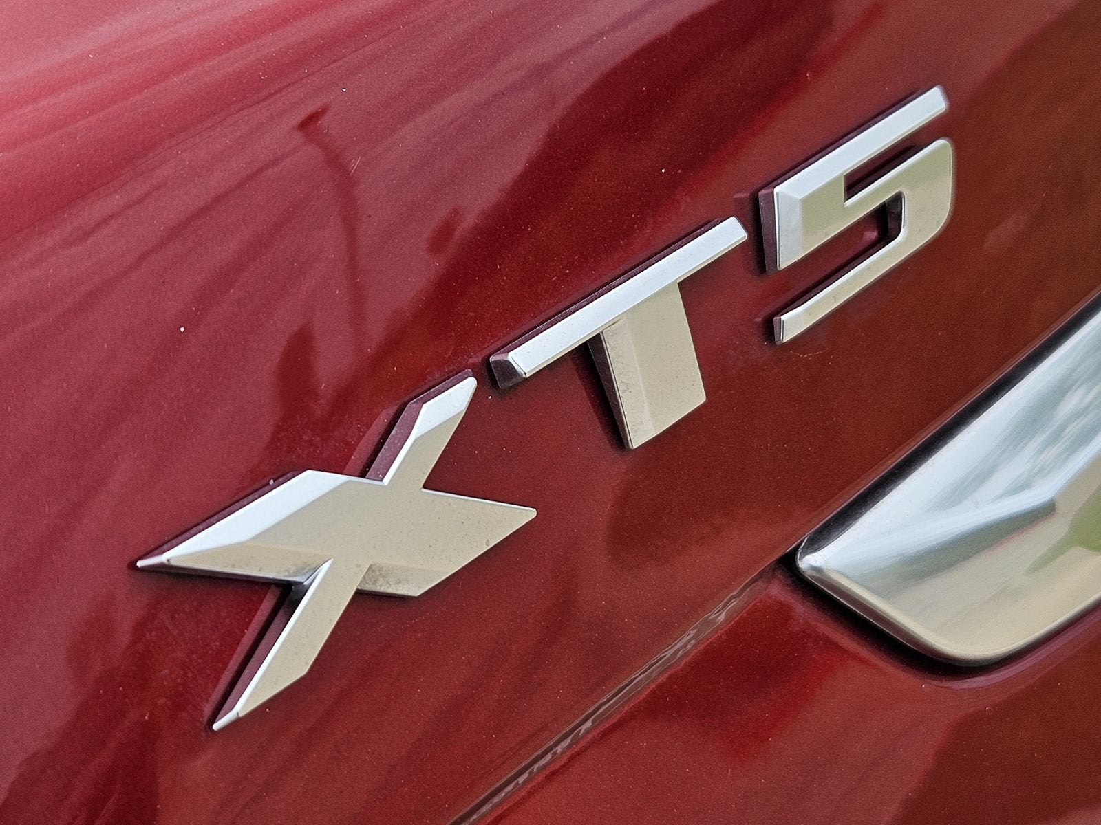 2026 Cadillac XT5 Premium Luxury