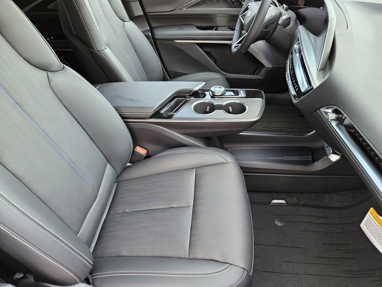 2026 Cadillac LYRIQ Premium Sport