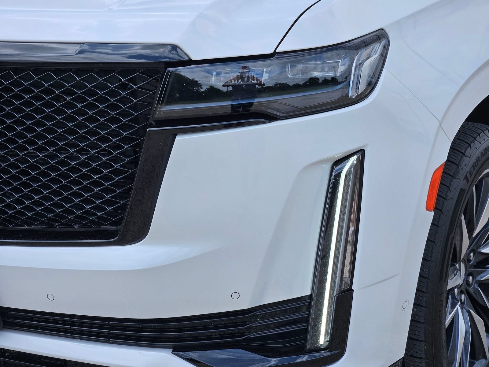 2023 Cadillac Escalade ESV Sport