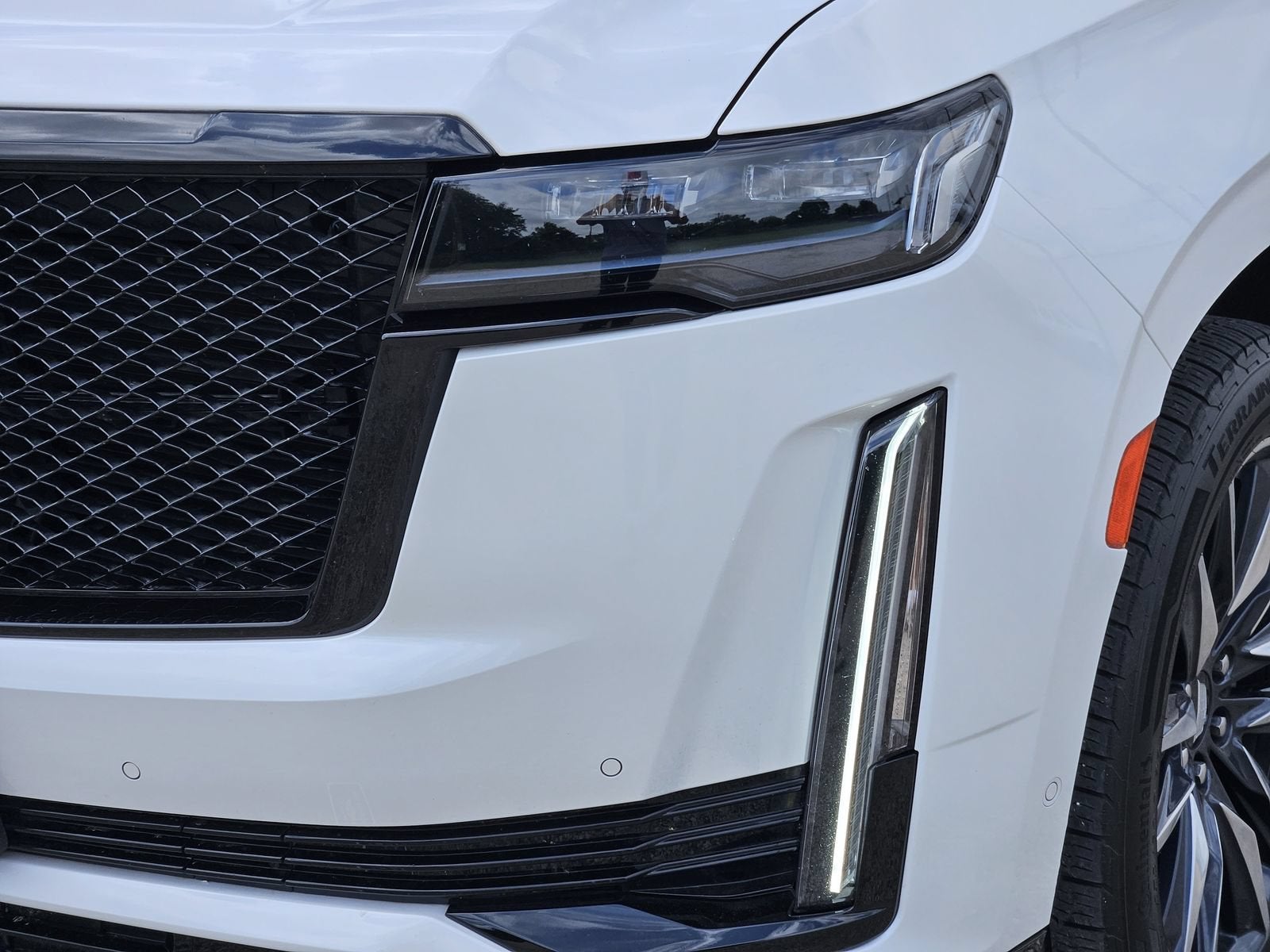 2023 Cadillac Escalade ESV Sport