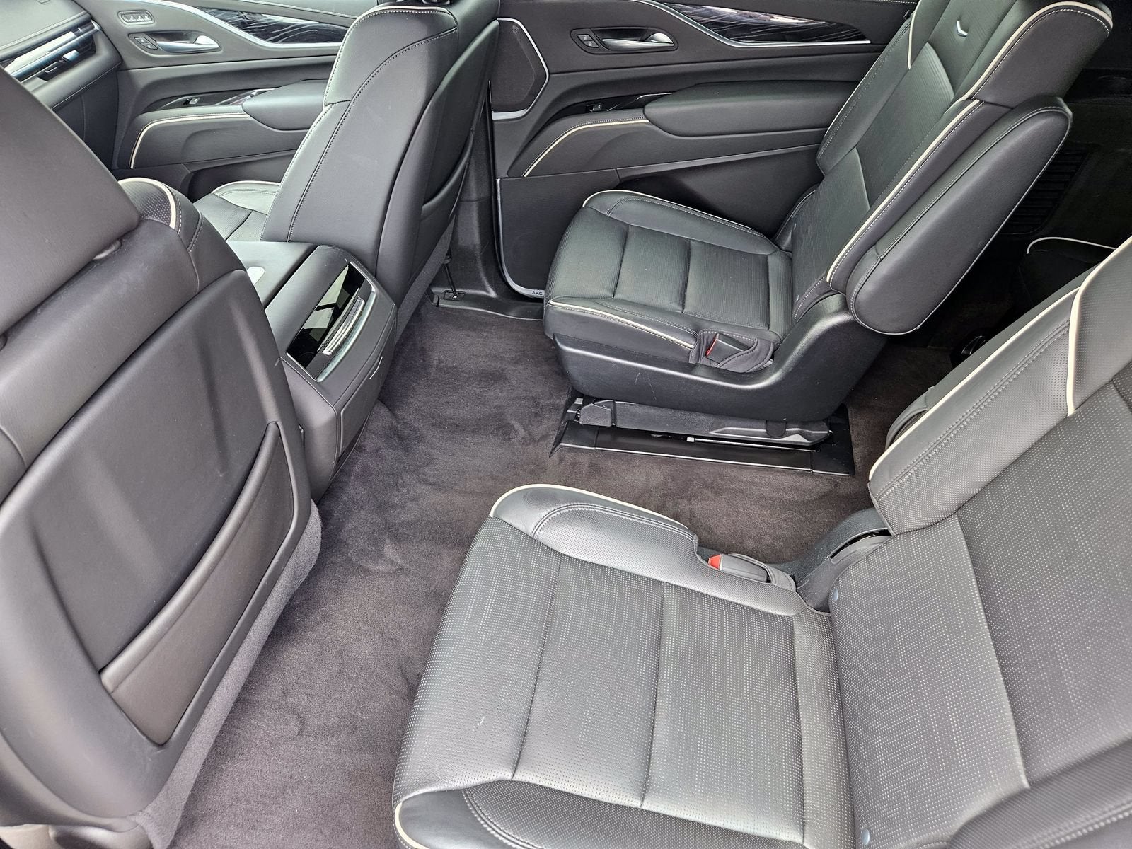 2023 Cadillac Escalade ESV Sport