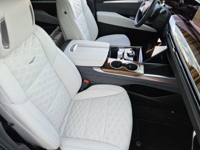 2026 Cadillac Escalade Platinum Luxury