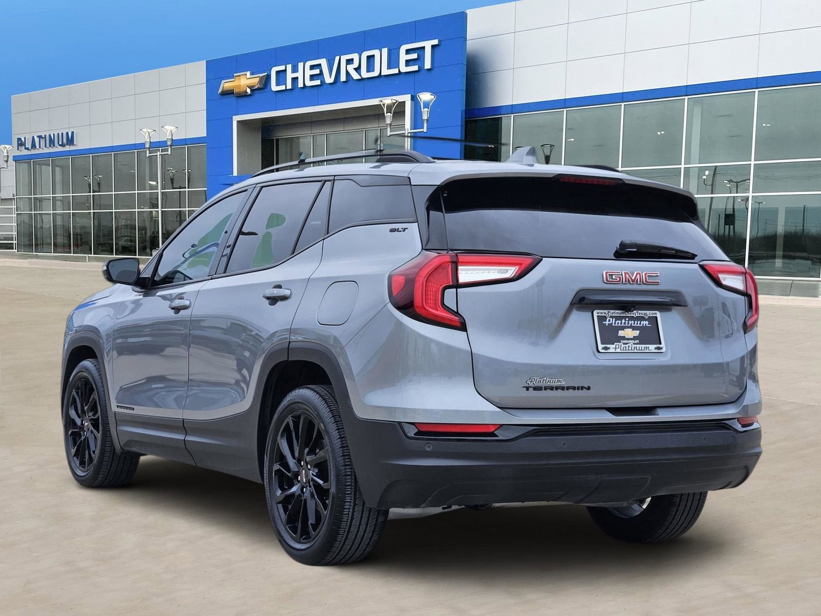 2023 GMC Terrain SLT