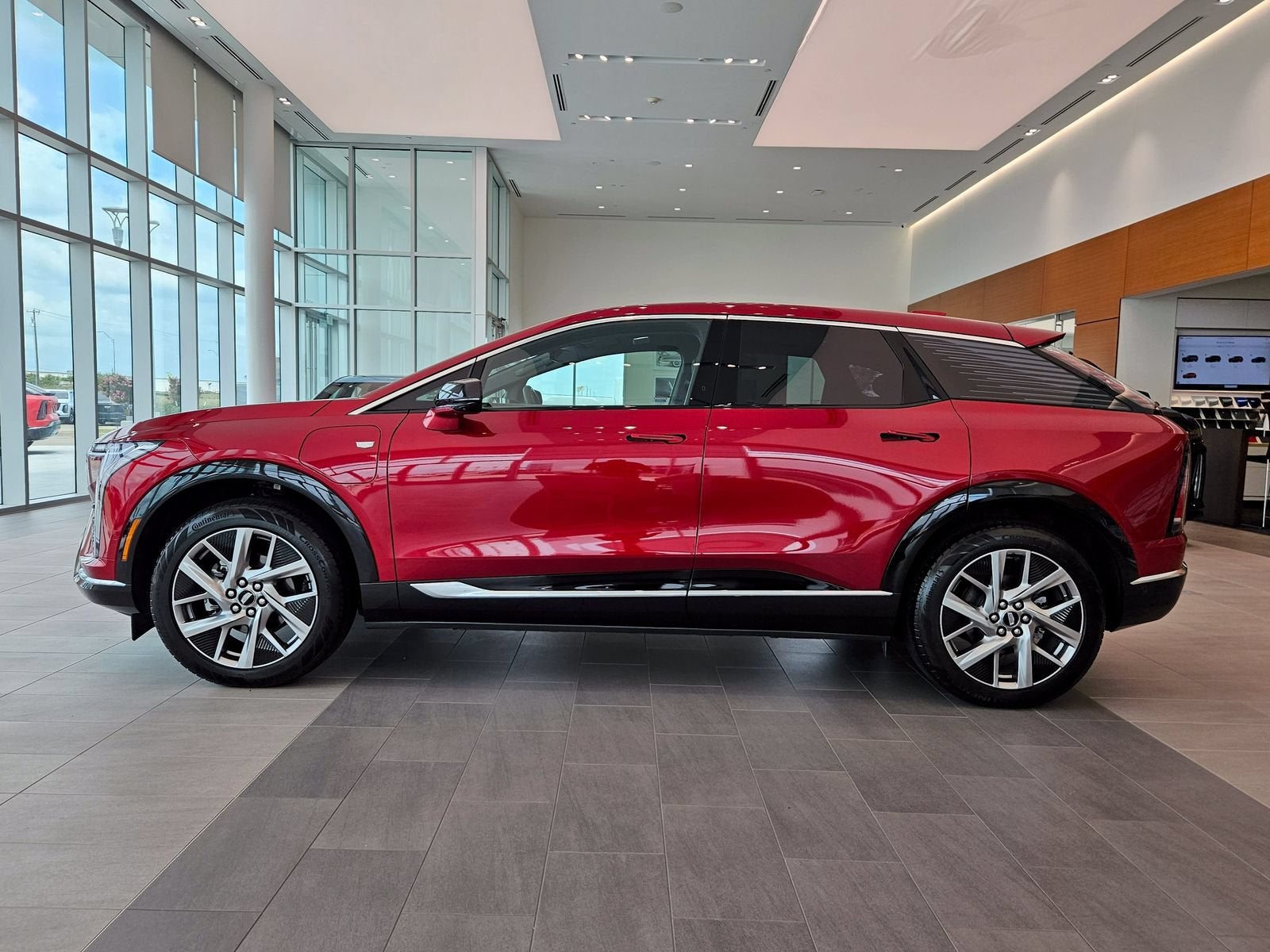 2026 Cadillac OPTIQ Luxury