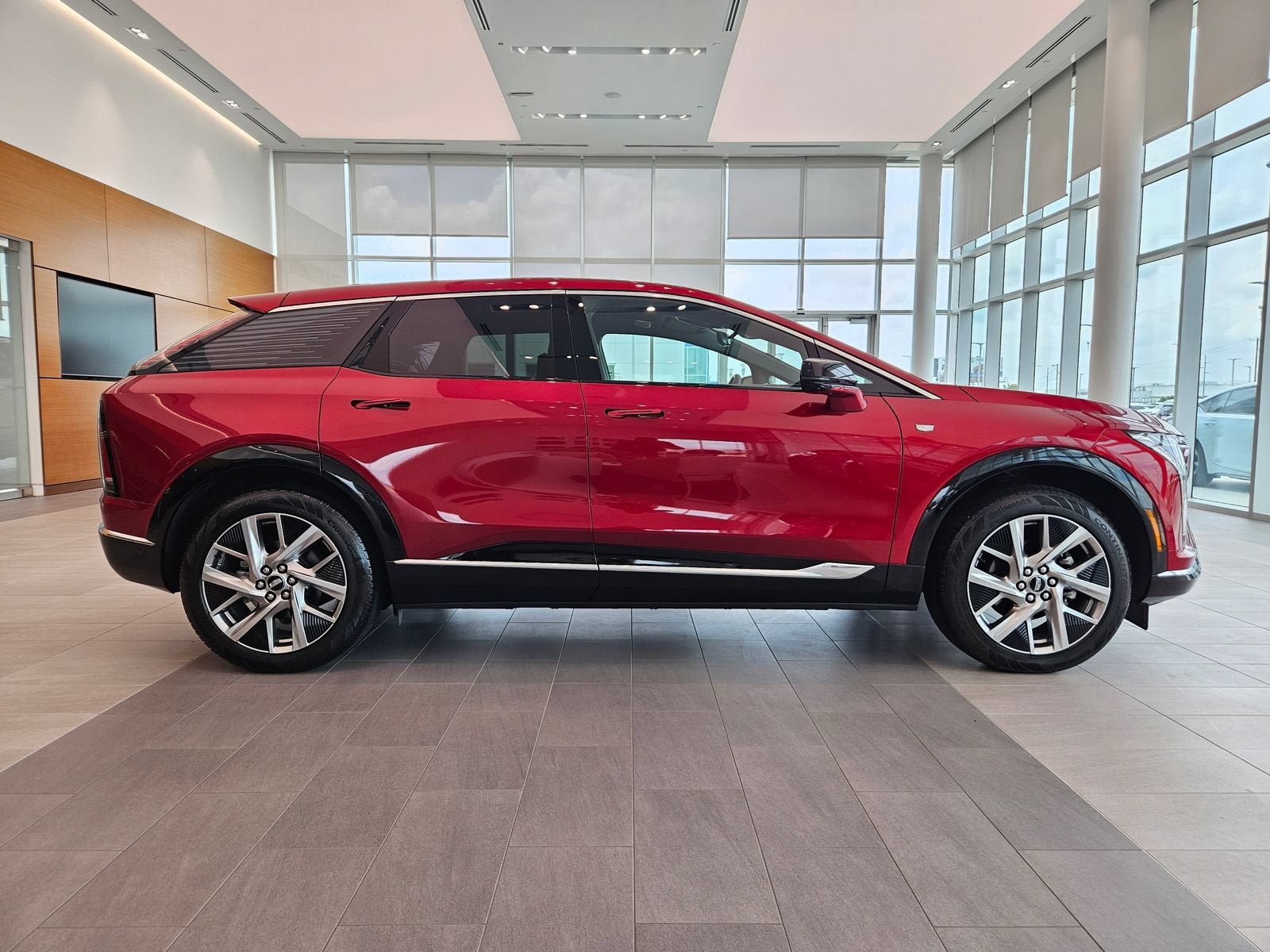 2026 Cadillac OPTIQ Luxury