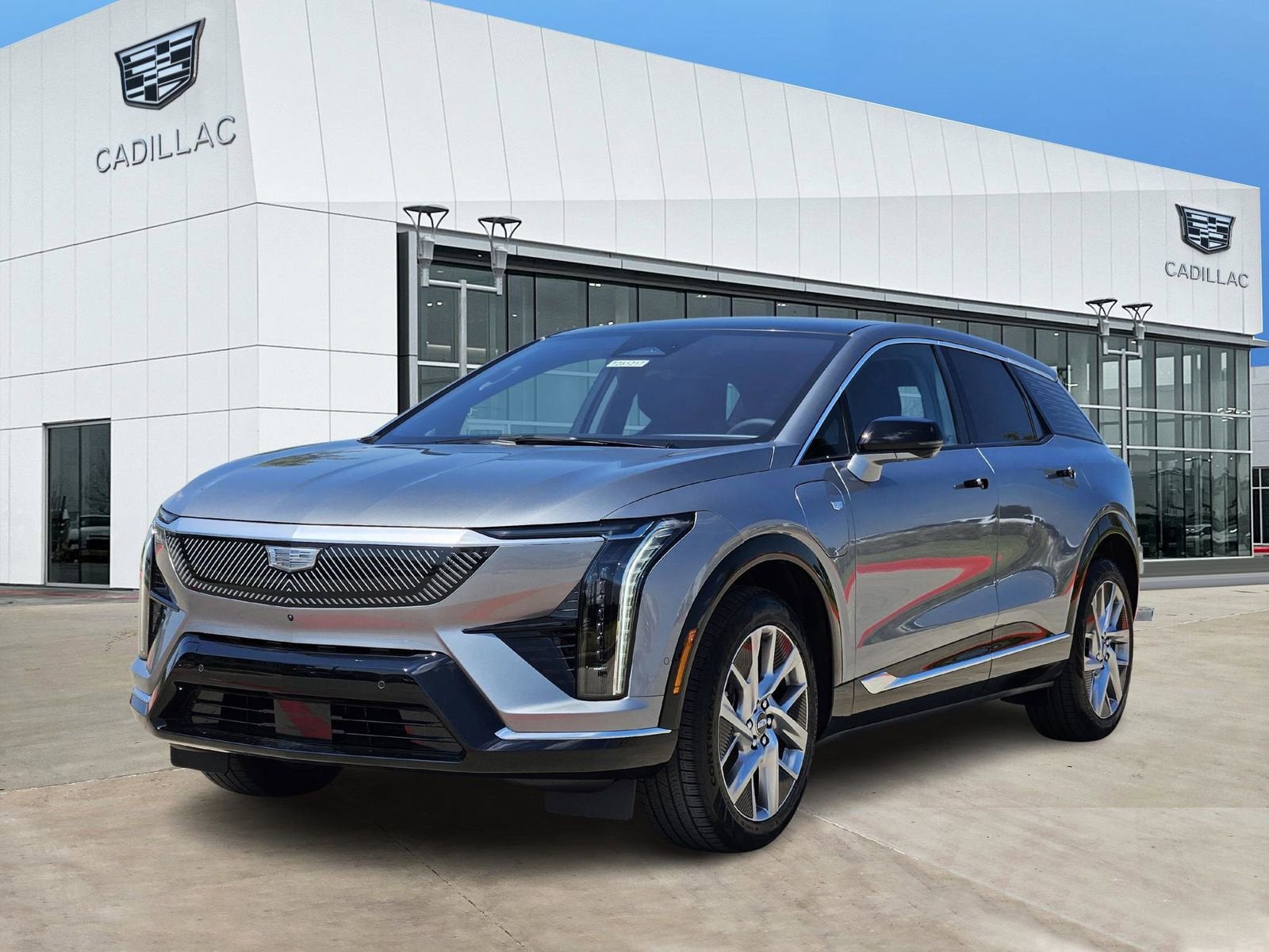 2025 Cadillac OPTIQ Luxury 1