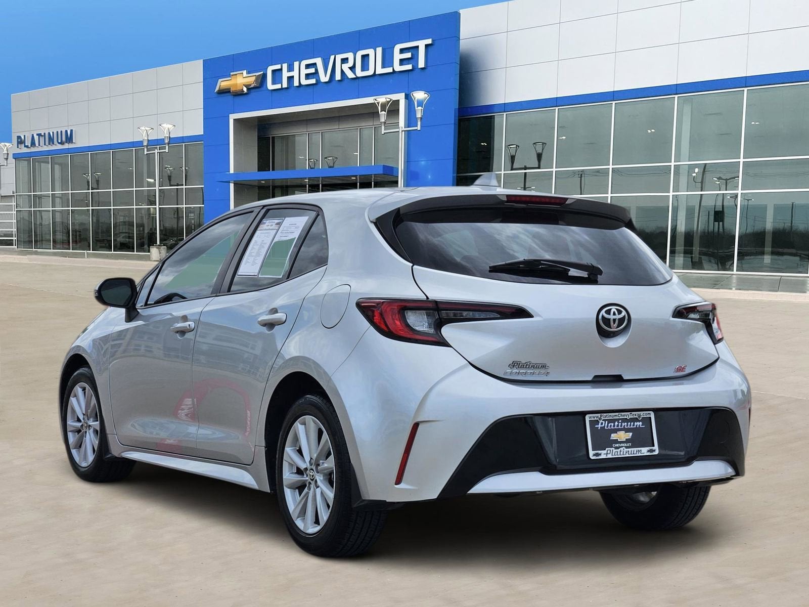 2024 Toyota Corolla Hatchback SE