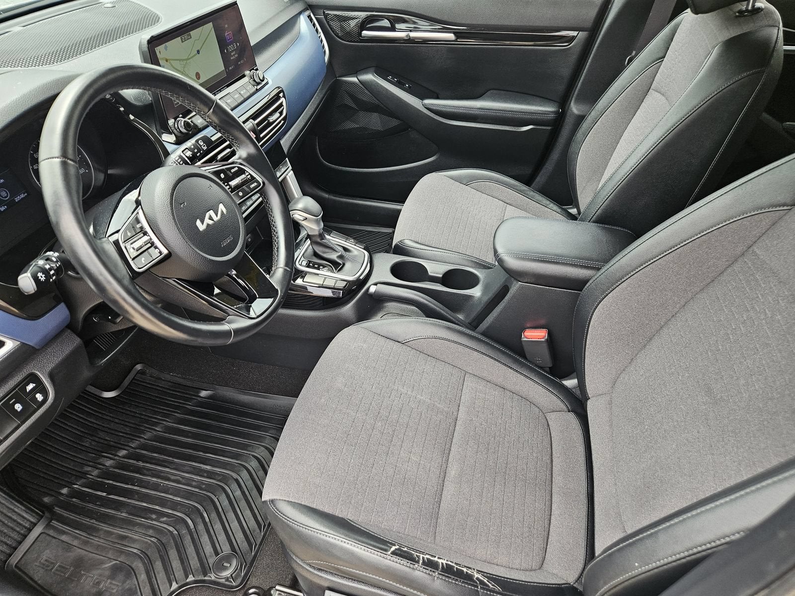 2022 Kia Seltos S
