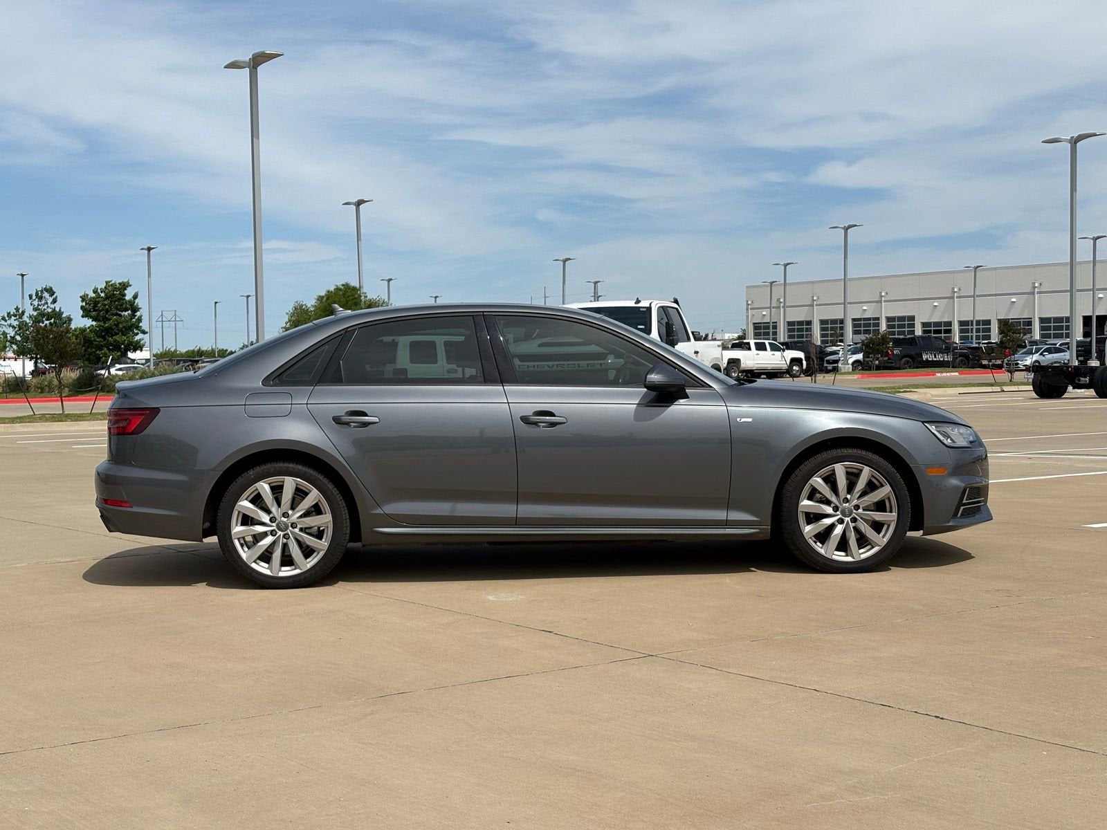 2018 Audi A4 2.0T ultra Premium