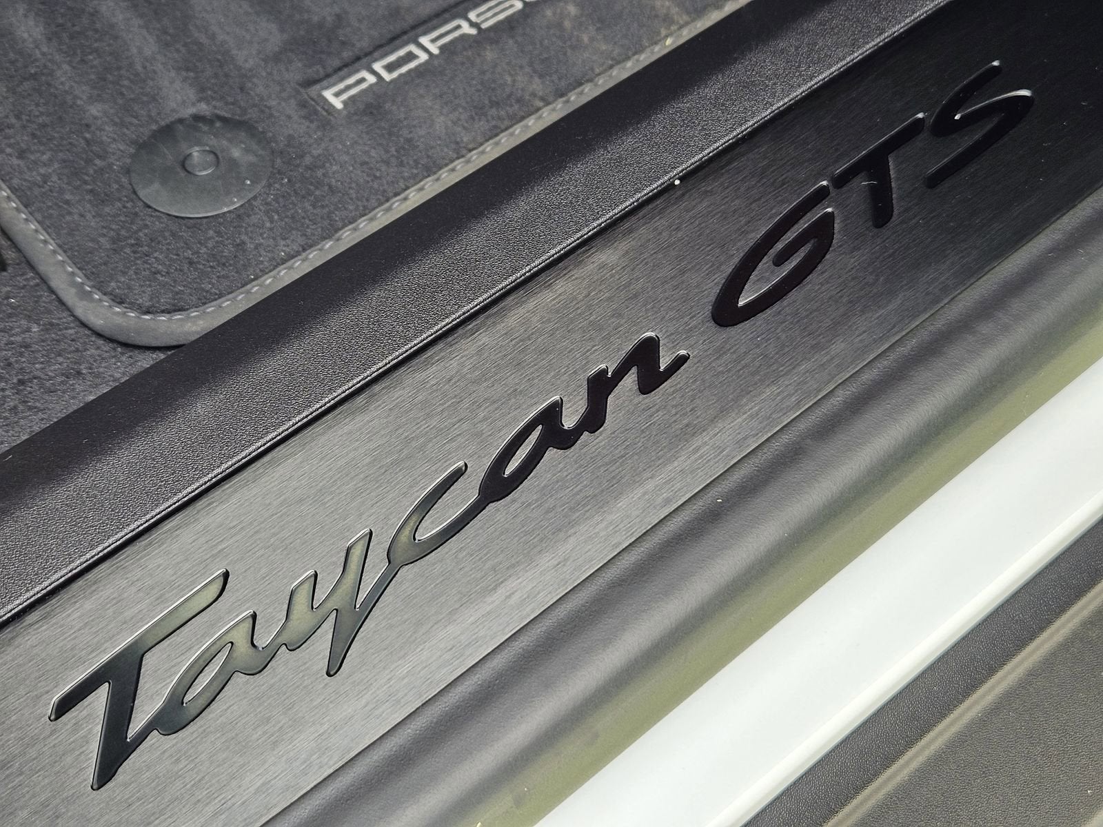 2023 Porsche Taycan GTS