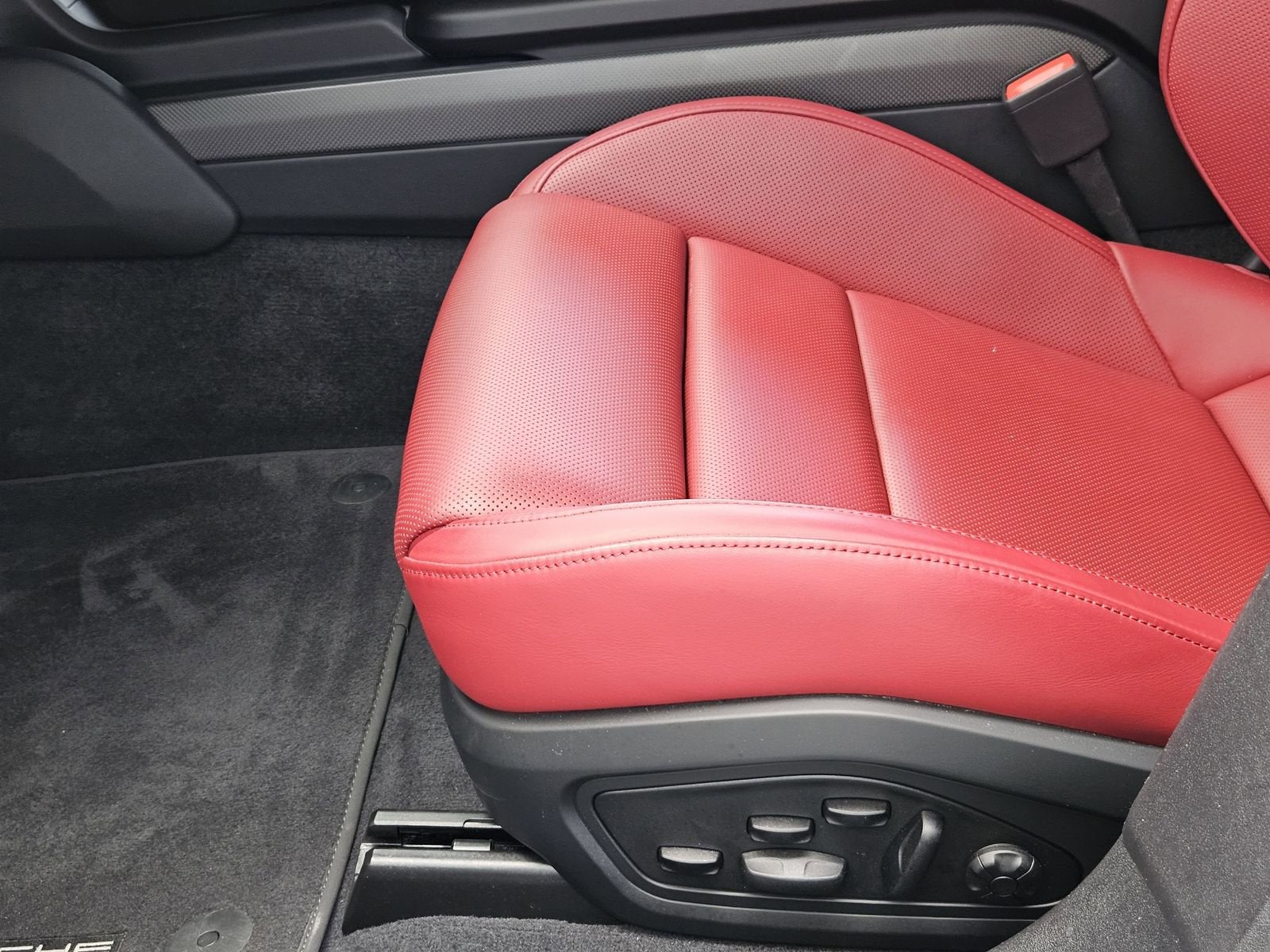 2023 Porsche Taycan GTS