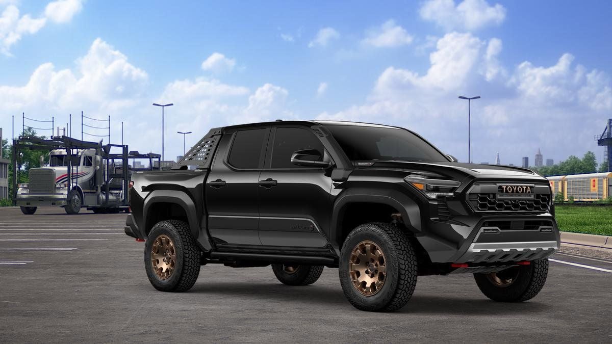 2026 Toyota Tacoma i-FORCE MAX Tacoma Trailhunter