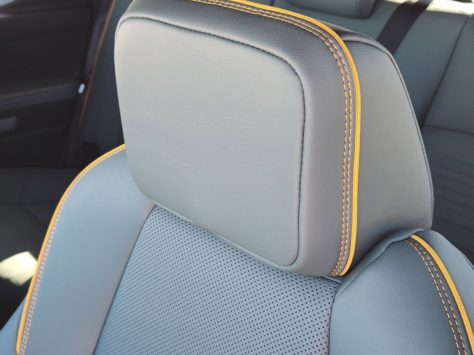 2026 Toyota Tacoma i-FORCE MAX Tacoma Trailhunter