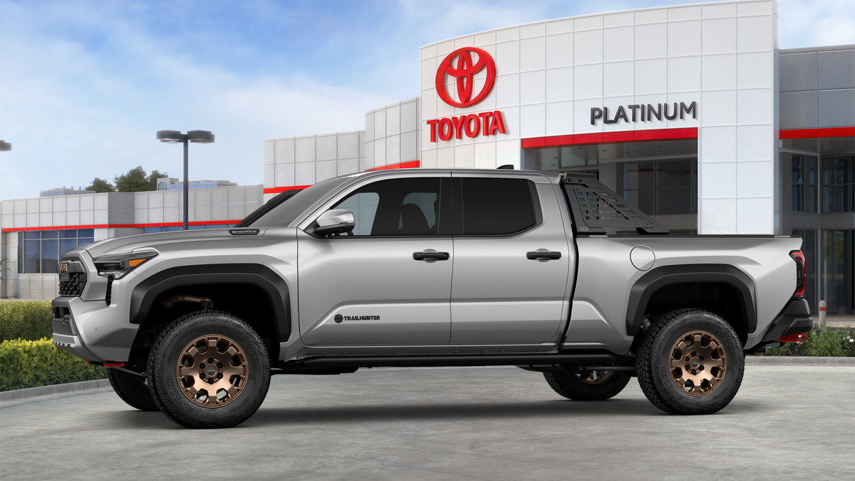 2026 Toyota Tacoma i-FORCE MAX Tacoma Trailhunter
