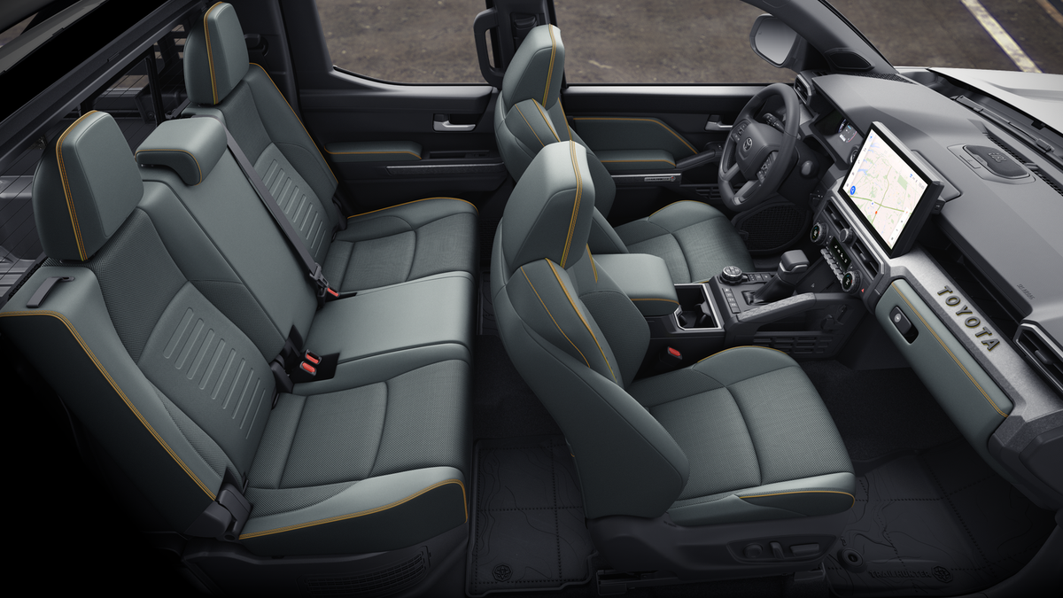 2026 Toyota Tacoma i-FORCE MAX Tacoma Trailhunter