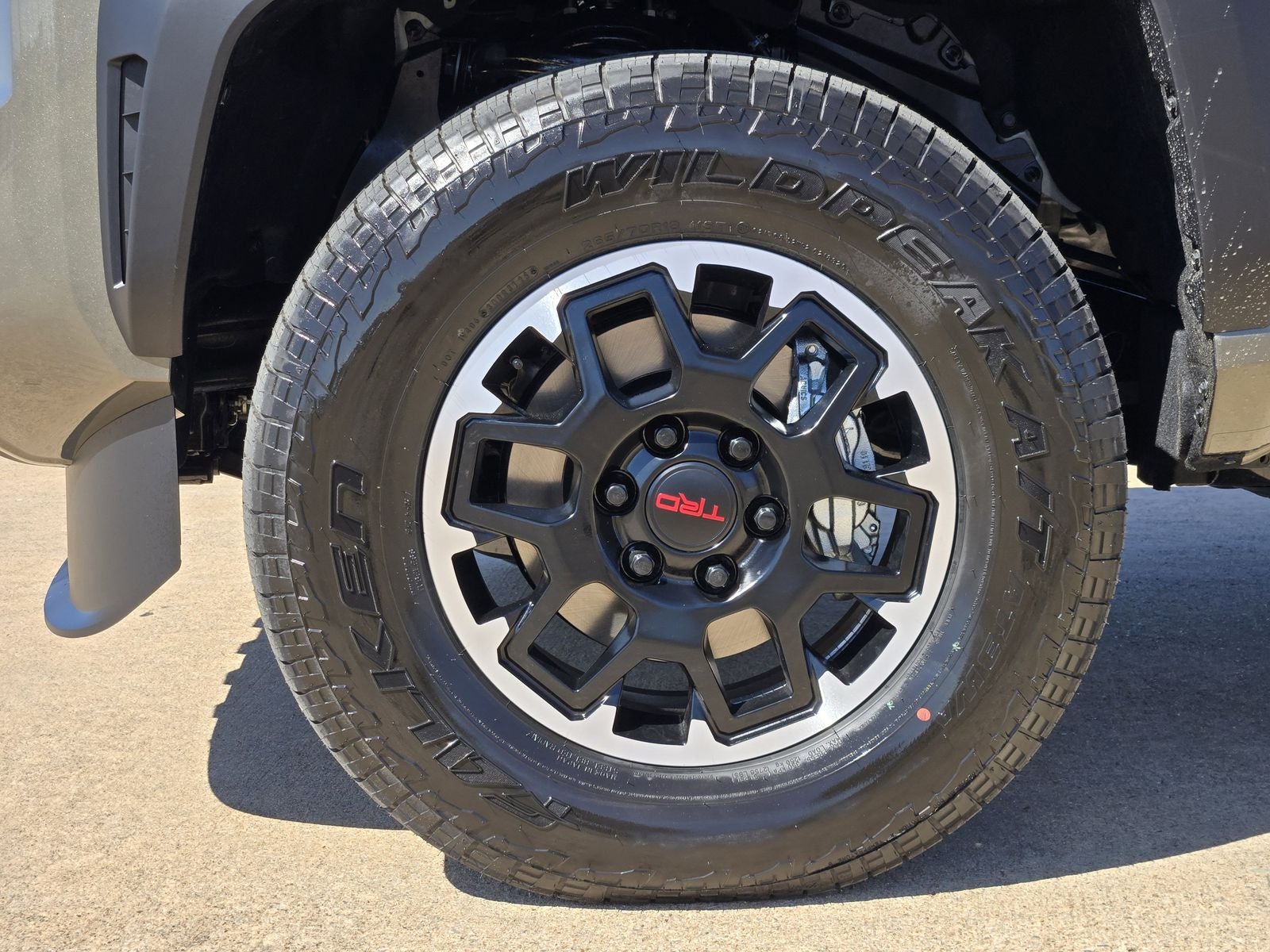 2026 Toyota Tacoma i-FORCE MAX Tacoma TRD Off-Road