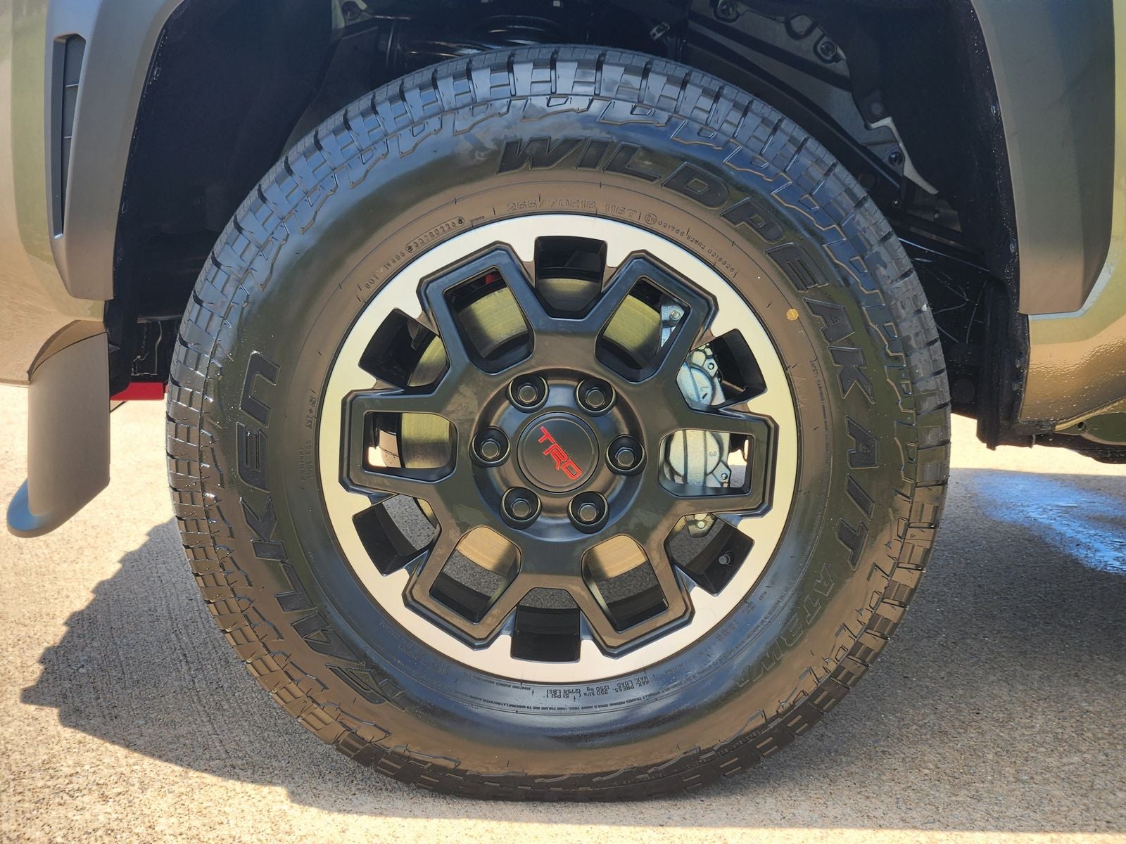 2026 Toyota Tacoma i-FORCE MAX Tacoma TRD Off-Road