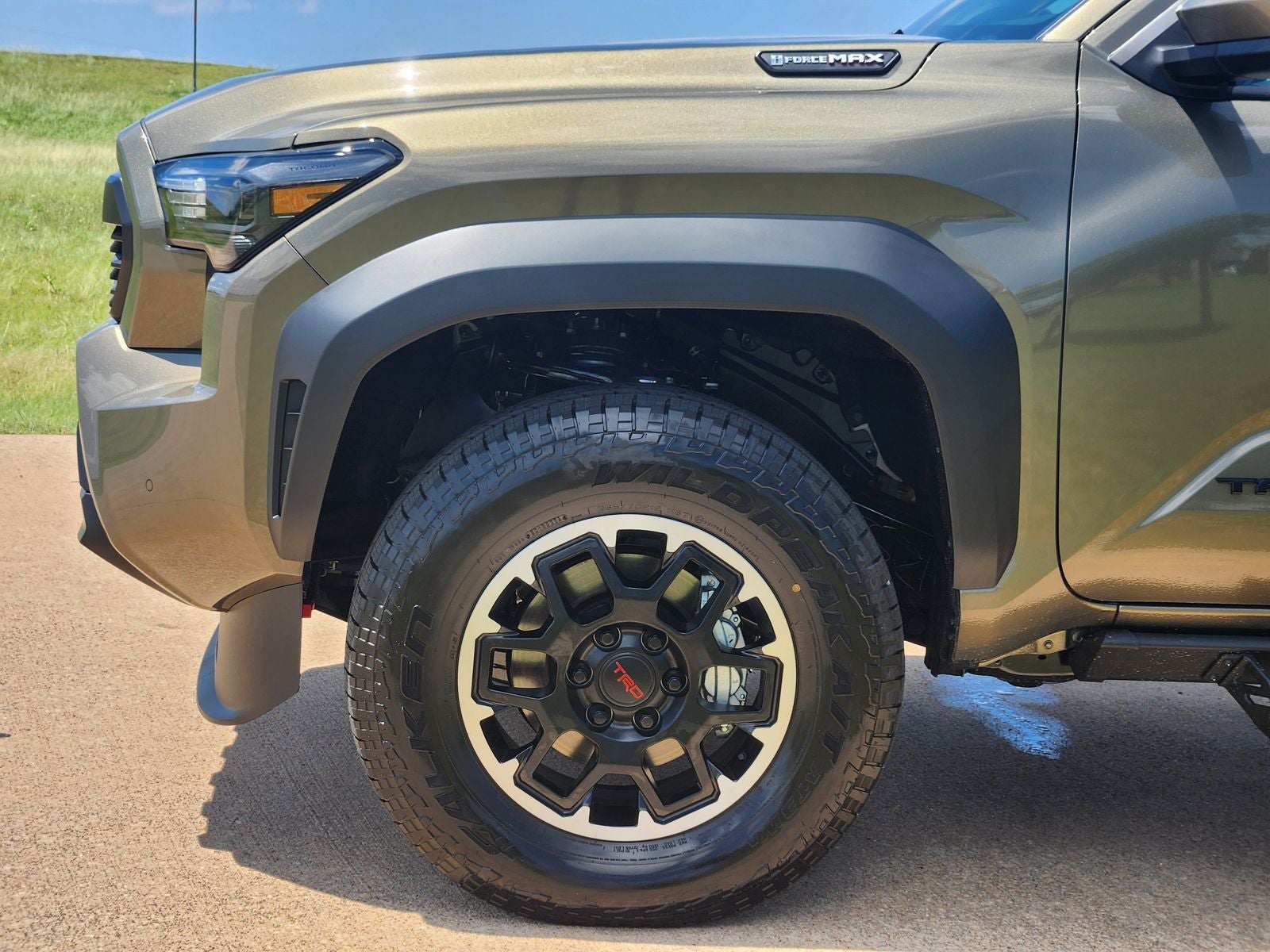 2026 Toyota Tacoma i-FORCE MAX Tacoma TRD Off-Road