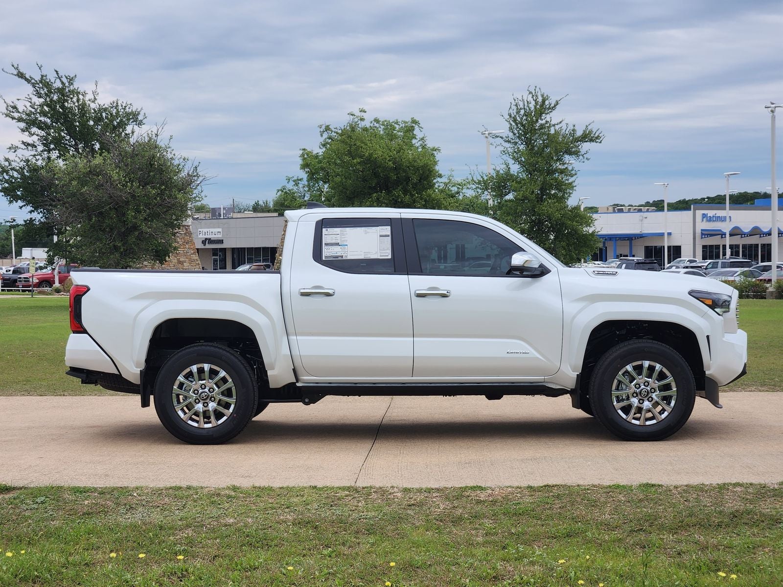 2026 Toyota Tacoma i-FORCE MAX Tacoma Limited
