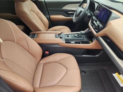 2026 Toyota Grand Highlander Platinum