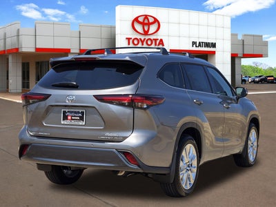 2026 Toyota Highlander Limited