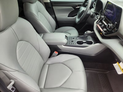 2026 Toyota Highlander XLE