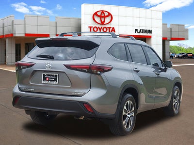 2026 Toyota Highlander XLE