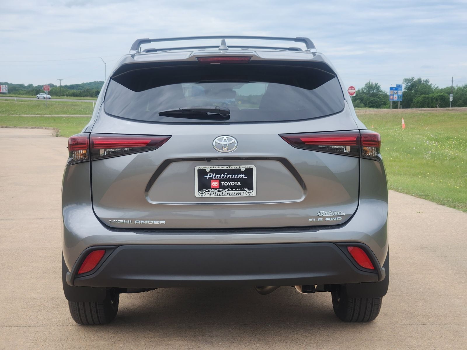 2026 Toyota Highlander XLE