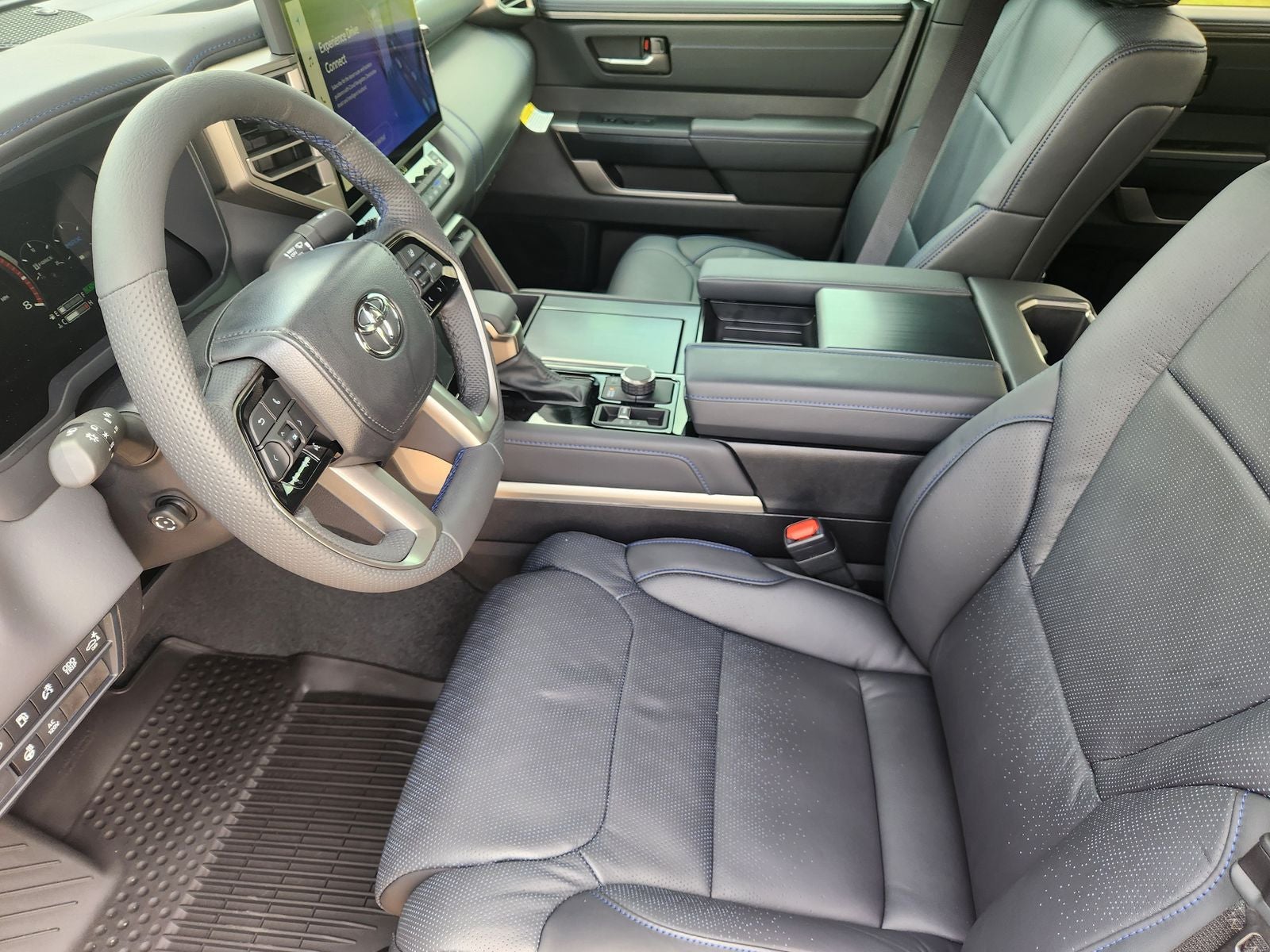 2026 Toyota Tundra i-FORCE MAX Tundra Platinum