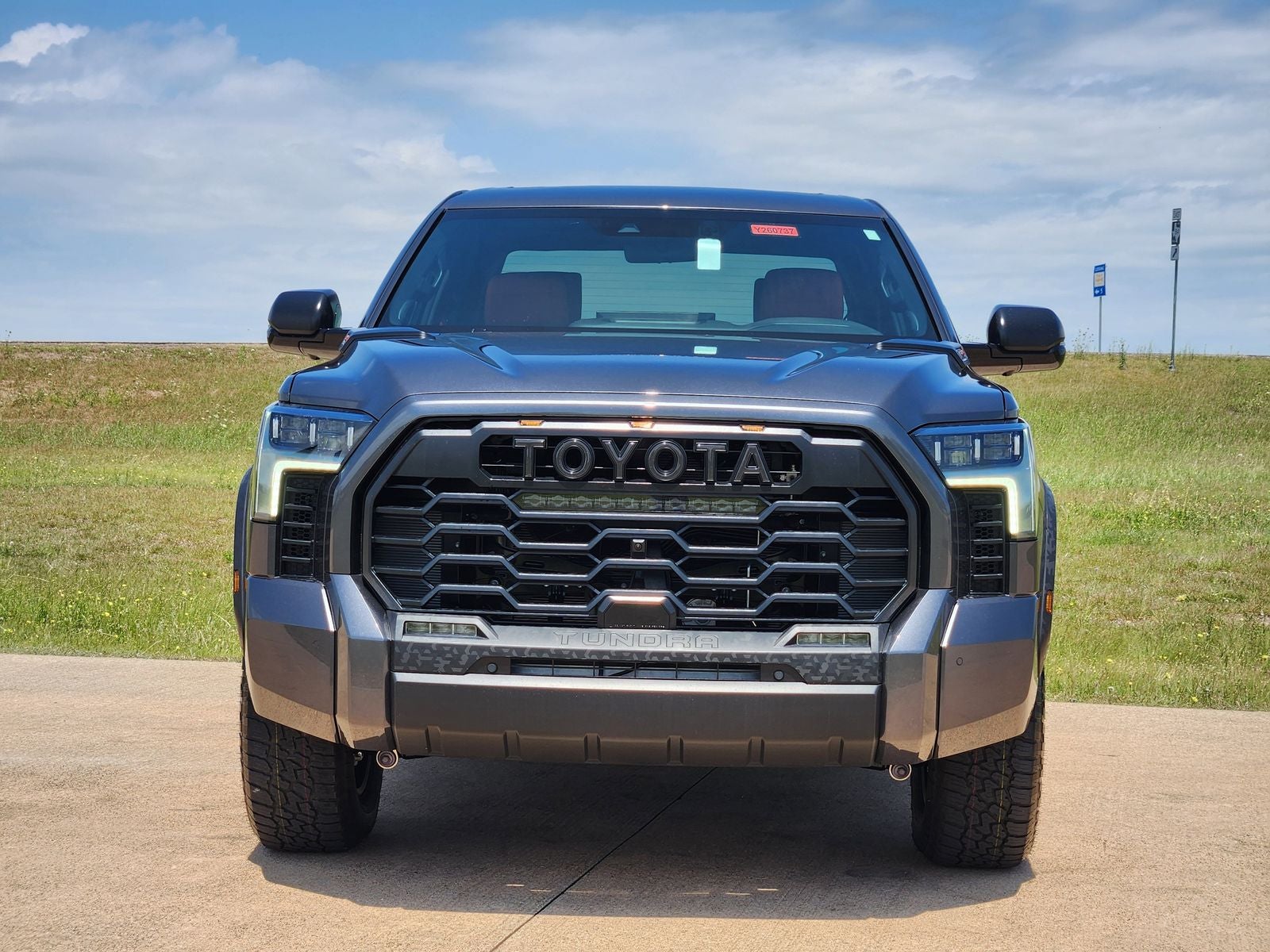 2026 Toyota Tundra i-FORCE MAX Tundra TRD Pro