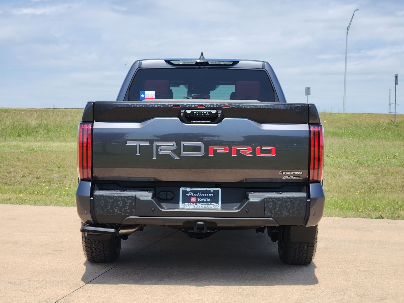 2026 Toyota Tundra i-FORCE MAX Tundra TRD Pro