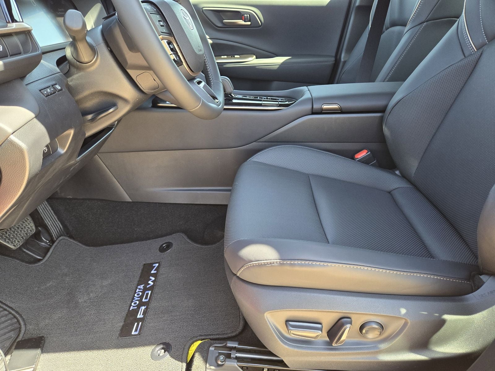 2026 Toyota Toyota Crown XLE