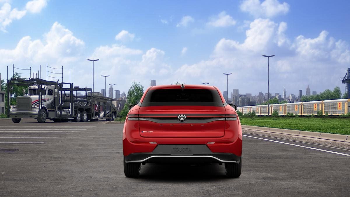 2026 Toyota Toyota Crown XLE