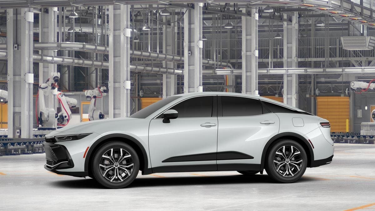 2026 Toyota Toyota Crown XLE