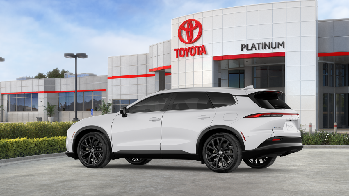 2026 Toyota Toyota Crown Signia Limited