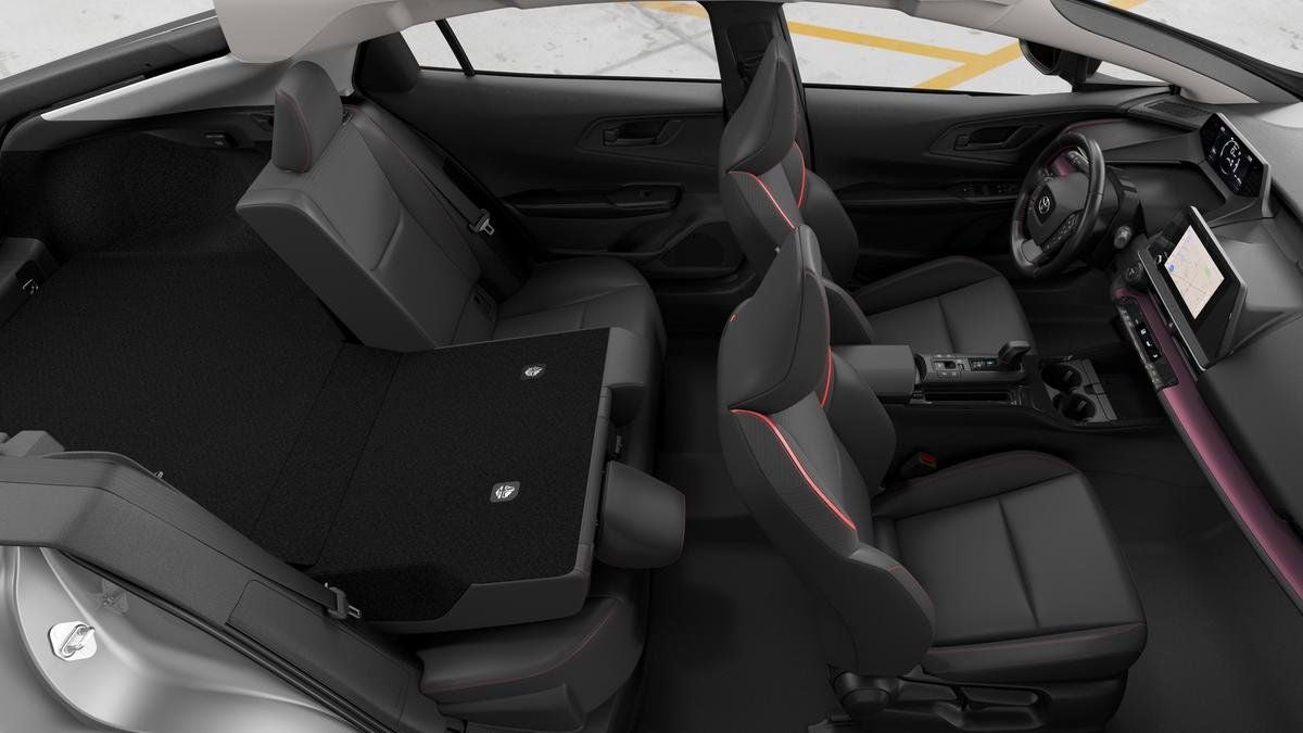 2026 Toyota Prius Plug-in Hybrid SE