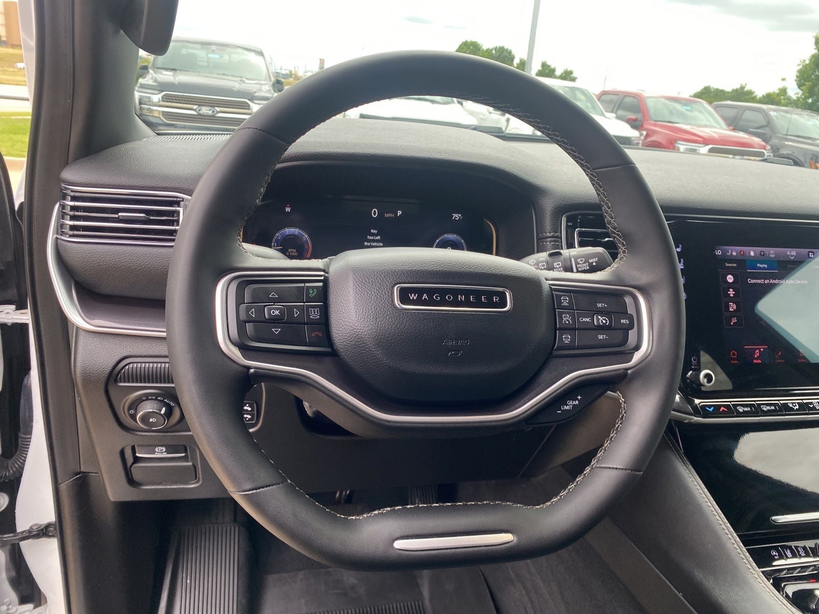 2024 Jeep Wagoneer Base
