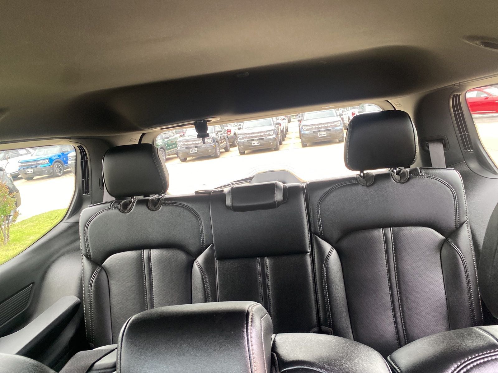 2024 Jeep Wagoneer Base