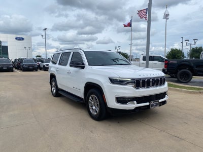 2024 Jeep Wagoneer Base