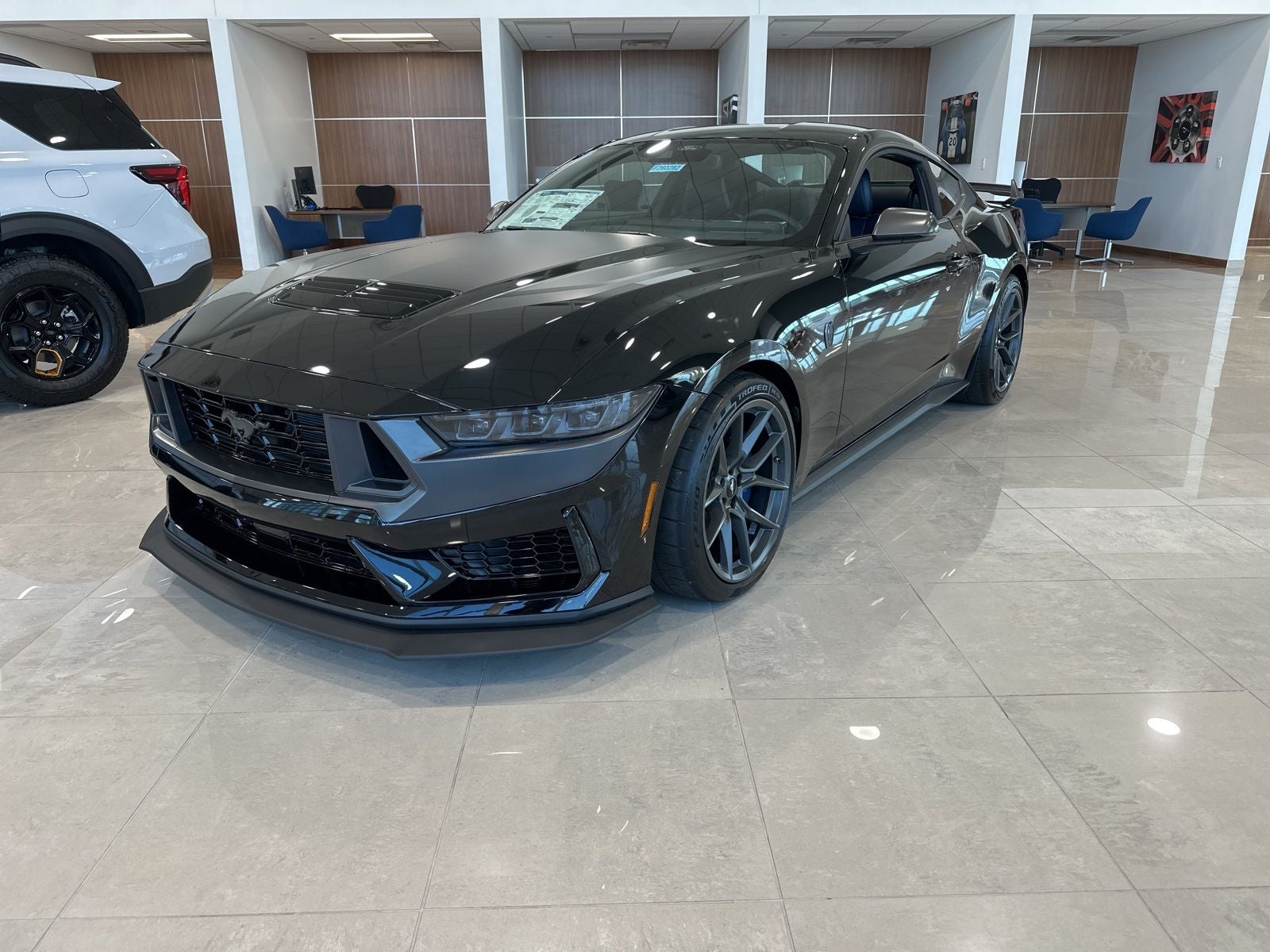2025 Ford Mustang Dark Horse